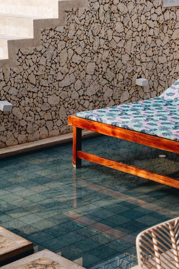 Hotel Soy Local Insignia