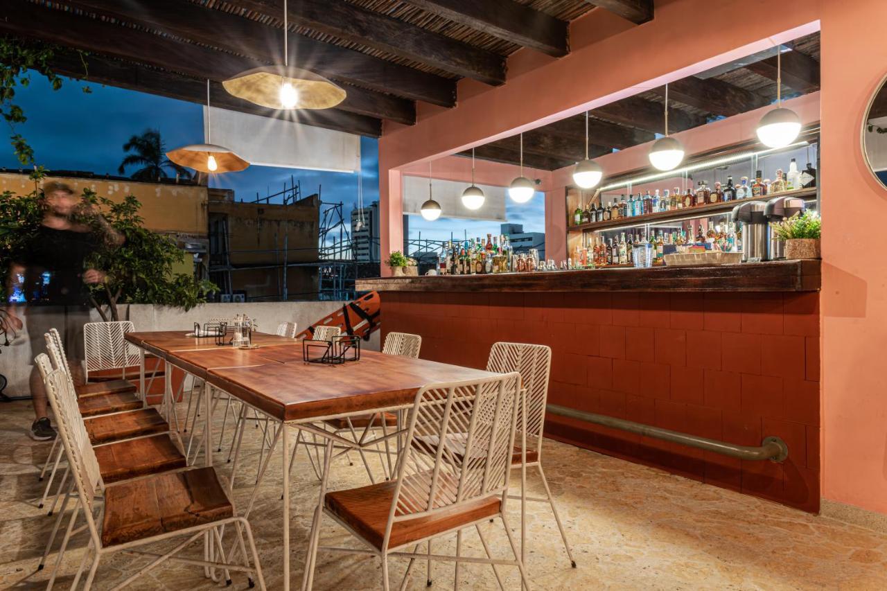 Soy Local Insignia Hotel