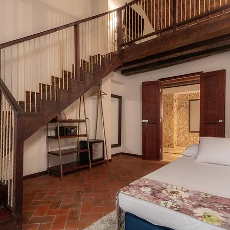 Soy Local Insignia 4* Cartagena