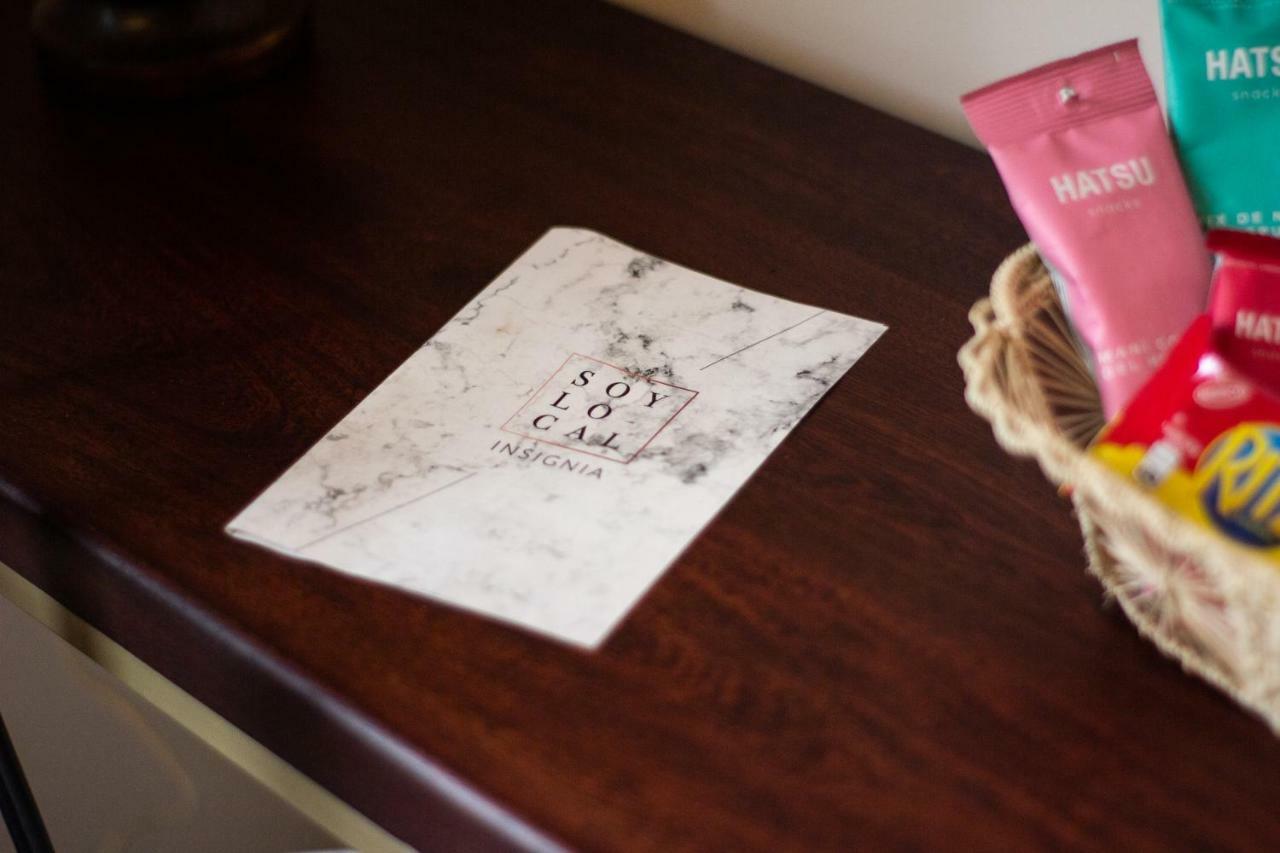 Hotel Soy Local Insignia